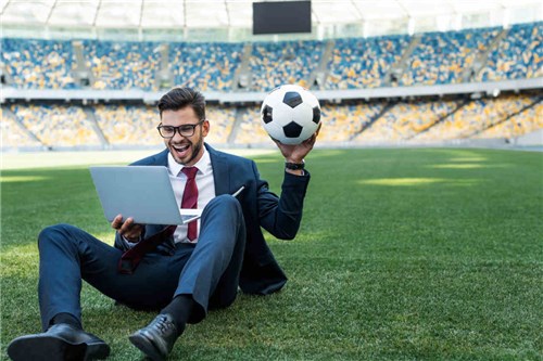 Taking A Closer Look At This Betting Strategy “Fading The Public”—Taking A Closer Look At This Betting Strategy